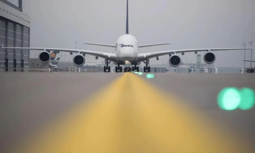 Οι ευρωπαϊκές αεροπορικές «ποντάρουν» στο ελληνικό καλοκαίρι